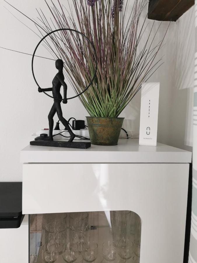 Woda Morska Apartment *